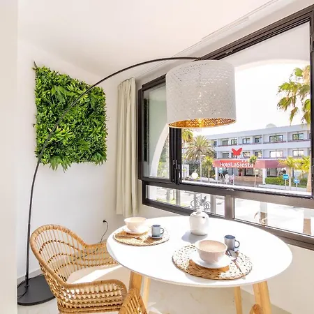 Parque Santiago 1 O005 بلايا ذي لاس أميريكاس